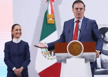 Ebrard califica de «insólito» el acuerdo de Sheinbaum con Trump