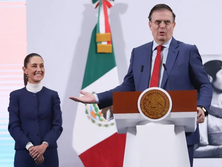 Ebrard califica de «insólito» el acuerdo de Sheinbaum con Trump