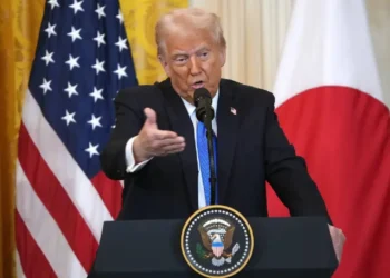Sigue la guerra arancelaria: Trump ahora amenaza a Japón para reducir déficit comercial