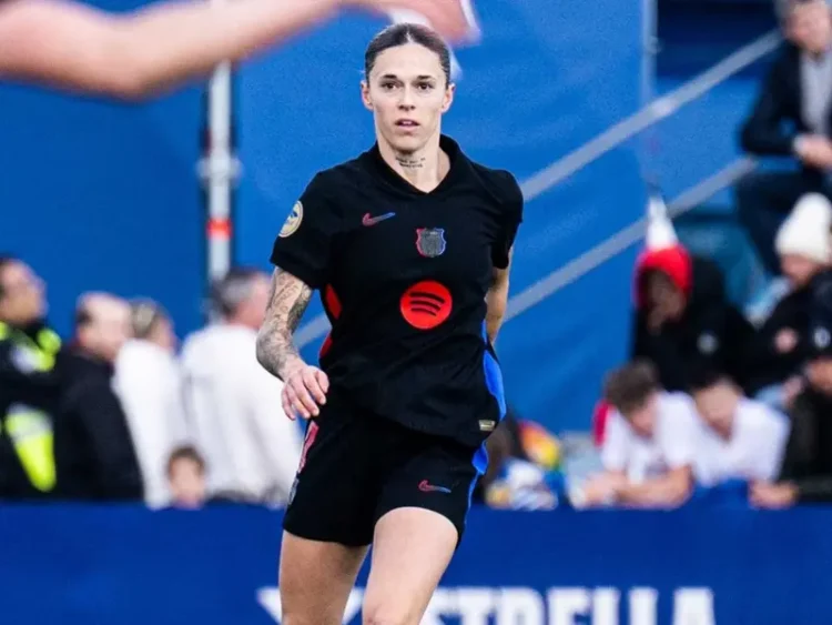 Denuncian a jugadora del FC Barcelona por gesto indebido contra jugadora del Espanyol