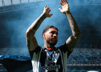 Sergio Ramos sigue sin fecha de debut con Rayados