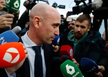 Luis Rubiales justifica el beso a Jenni Hermoso ante el juez