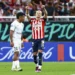 Chivas cumple y se cita con América en la Concachampions