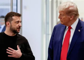 Trump acusa a Zelenski de dictador y afirma que negocia el fin de la guerra