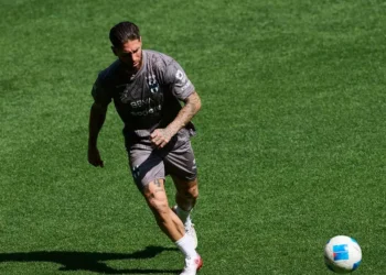 Sergio Ramos será titular y capitán en su debut ante Atlético de San Luis