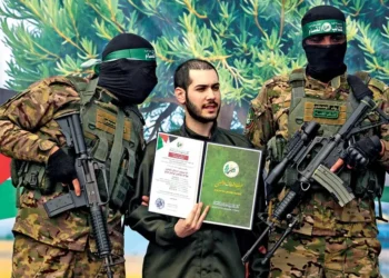 Israel retrasa entrega de rehenes y mantiene a 602 palestinos detenidos