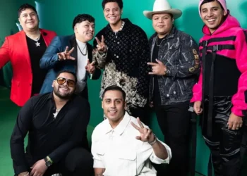 Grupo Firme recibe amenaza en una manta, se les advierte de no presentarse en el Carnaval de Mazatlán