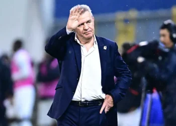 Javier Aguirre muestra solidaridad con migrantes mexicanos en medio de tensiones políticas