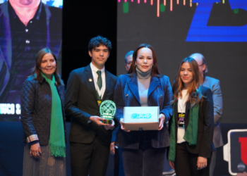 Carmen Lilia Canturosas inaugura la XI edición del Congreso IUVE