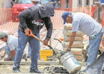 Repatriados cubrirían demanda de mano de obra en la construcción