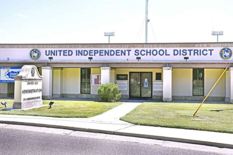 UISD busca choferes y mecánicos ante déficit de personal en transporte escolar