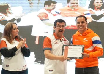 Rector Dámaso Anaya y Omar Bravo presiden apertura de Copa UAT 2025
