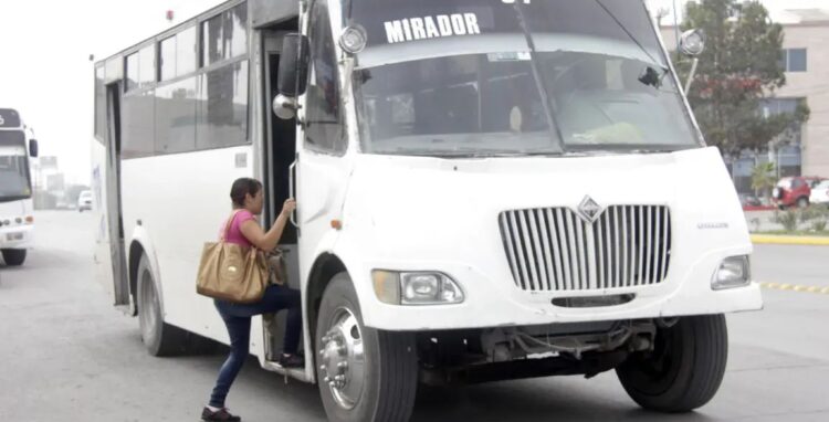 RECONOCE EL ICCE Deficiencia en transporte urbano afecta a trabajadores y empresas