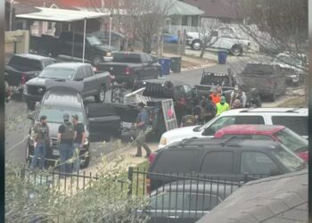 MIEDO EN SANTA RITA Agentes de ICE arrestan a dos personas en operativo sorpresa