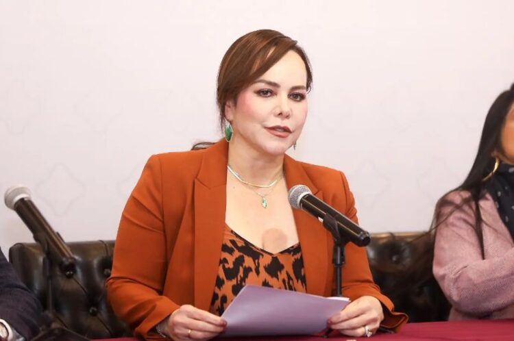 CARMEN LILIACANTUROSAS Denuncia violencia de género y reafirma lucha por las mujeres