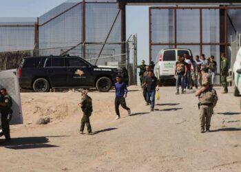 LE LLAMAN EFECTO TRUMP Disminuyen detenciones en frontera sur de EE.UU.