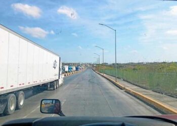 ANTE TEMOR ARANCELARIO Alertan por caída en movimiento de carga 