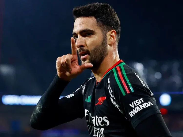 Arsenal destroza al PSV con una goleada de 7-1 en Champions League