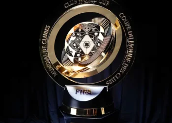 FIFA destina 1,000 mdd al Mundial de Clubes y aprueba torneo femenino