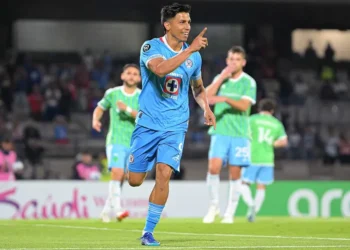 Cruz Azul avanza en Concachampions y espera a América o Chivas