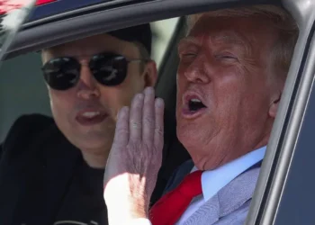 Trump niega que Musk tenga acceso a planes de guerra contra China