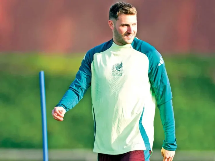 Milan respira aliviado: Santi Giménez solo sufrió un golpe leve