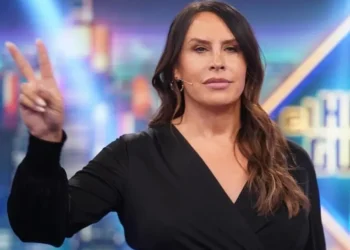 Karla Sofía Gascón se defiende tras polémico comentario sobre La sociedad de la nieve