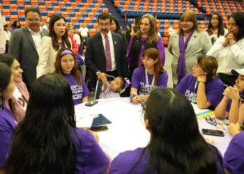 Dámaso Anaya inaugura foro sobre igualdad de género y cultura de paz