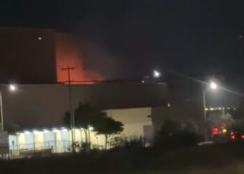 ARDE ‘LA ARENA’ Autoridades afirman fue un corto circuito