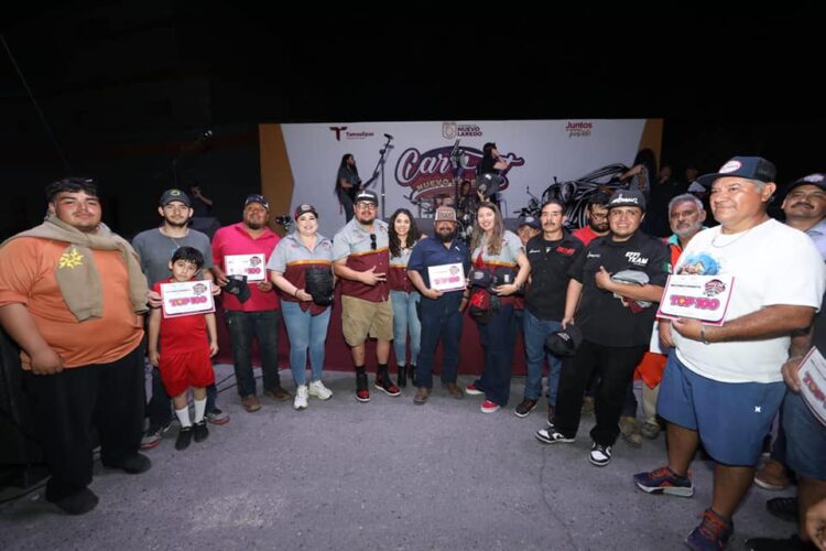 CarFest 2025 deslumbra con autos, música y gastronomía