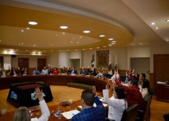 CABILDO DE NUEVO LAREDO Destina recursos de REPUVE a obras viales