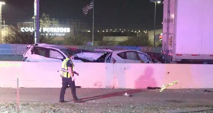 TRAGEDIA EN AUSTIN, TX Choque múltiple deja 5 muertos