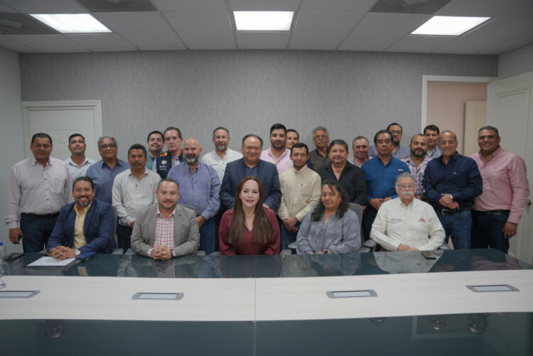 CONSTRUCTORES REFRENDAN COMPROMISO Nuevo Laredo prioriza inversión histórica para la obra pública