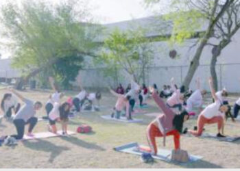 IMJUVE impulsa el bienestar juvenil con “Yoga para Chavas”