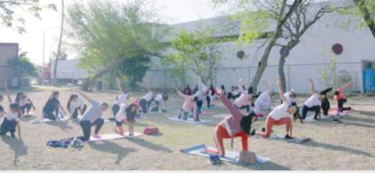 IMJUVE impulsa el bienestar juvenil con “Yoga para Chavas”