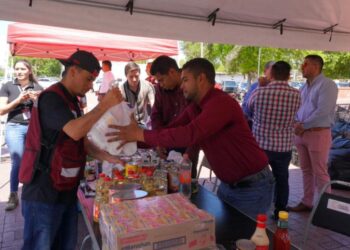 GOBIERNO DE NUEVO LAREDO Instala centro de acopio para damnificados en Reynosa