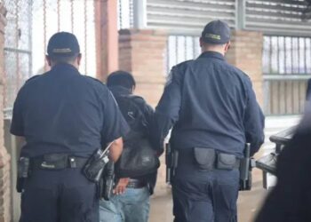 CBP arresta a hombre buscado por homicidio