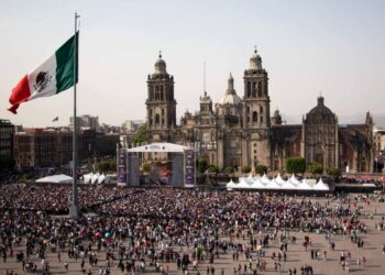 OCDE prevé recesión económica en México para 2025 y 2026
