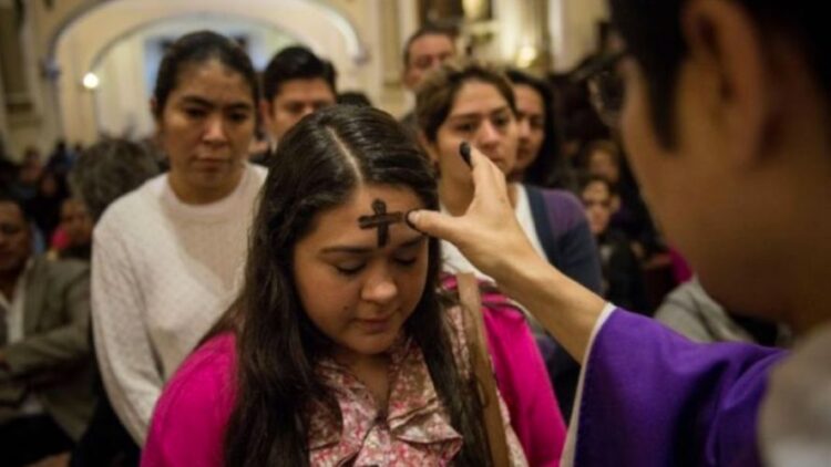 UN LLAMADO A LA CONVERSIÓN Empieza la Cuaresma con el Miércoles de Ceniza