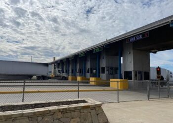 PRIMER DÍA DE ARANCELES Disminuye flujo comercial por puente III y Colombia