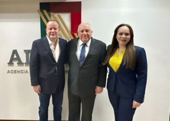 CARMEN LILIA Y TITULAR DE ADUANAS Refuerzan comercio fronterizo con mejoras en aduanas