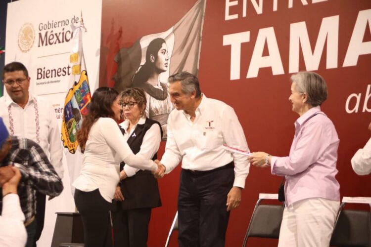 APOYOS A DAMNIFICADOS POR LLUVIAS Reflejo de un gobierno humanista de Claudia Sheinbaum: Américo
