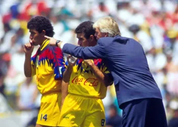 Muere Leo Beenhakker, figura del banquillo mundial y extécnico de América y Chivas