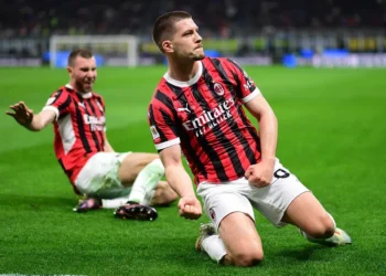¡AC Milan y Santi Gimenez son finalistas de la Copa Italia!