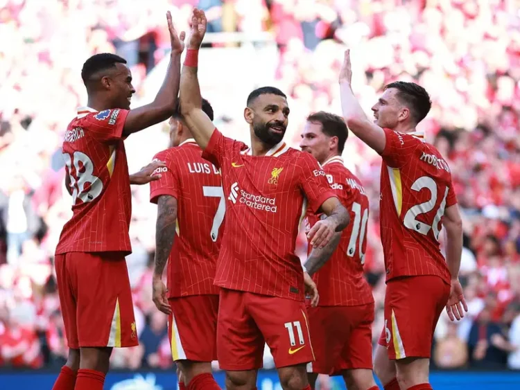 Liverpool conquista la Premier League con una goleada memorable