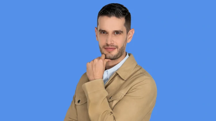 ADRIÁN MARCELO Tomará curso anti violencia