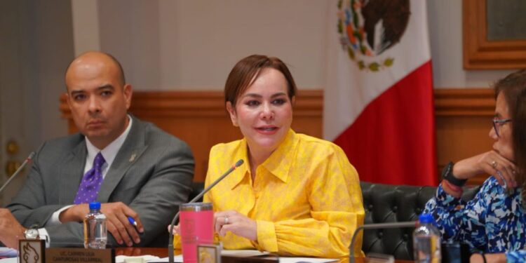 CARMEN LILIA CANTUROSAS Anuncia fechas para la entrega de becas 2025