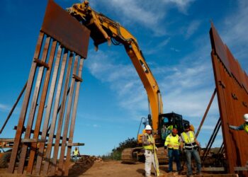 SI HABRÁ MURO Laredo arrenda terreno sin apoyar muro estatal
