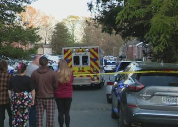 TIROTEO EN VIRGINIA Tres muertos, tres heridos y sospechosos detenidos