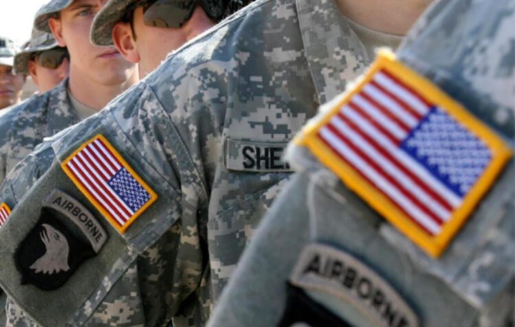 PIDE DONALD TRUMP Prohibir soldados transgénero en el ejército a la Suprema Corte